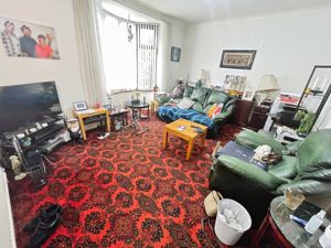 Lounge- click for photo gallery